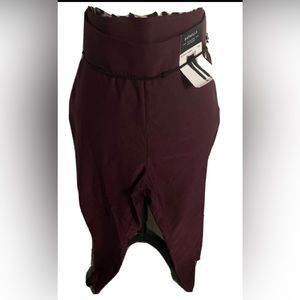 Rafaella Pants Size 18  Slim Ankle Stretch Pull On Pant Wine Maroon 40L X 19W